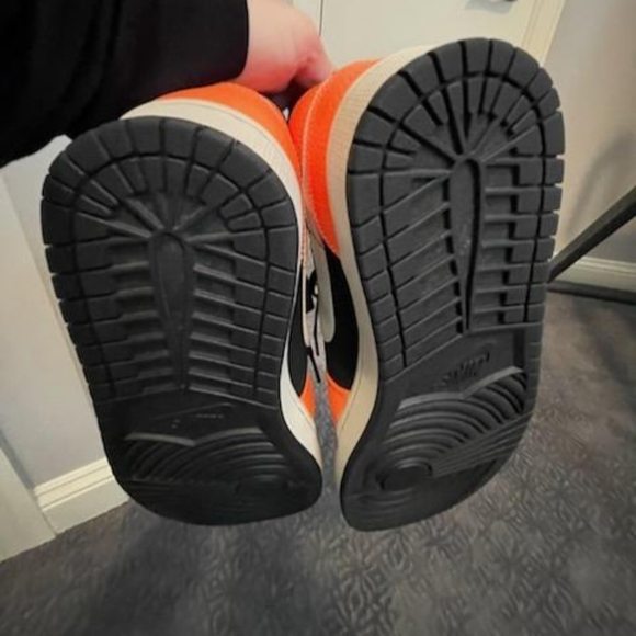 Nike Air Jordan 1 Mid Black Cone - 10.5 - Picture 8 of 11